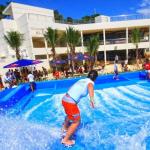 Durable Surfing Flow Rider Extreme Sport Fun Ride 21.7m*13.4m For Water Park