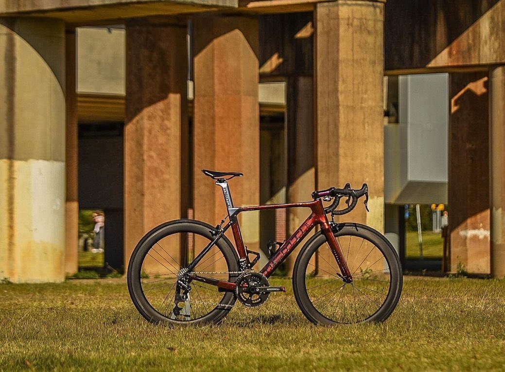 44/47/50/53/56/59cm Full Suspension Carbon Frame Road Bike for Customer Requirements