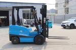 New Energy Multifunctional Electric Forklift Small Mini 4wd Battery Electric 1 2