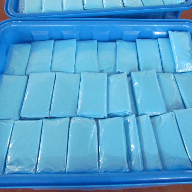 Disposable CPE Plastic Throw Away Aprons Breathable For Medical Staff