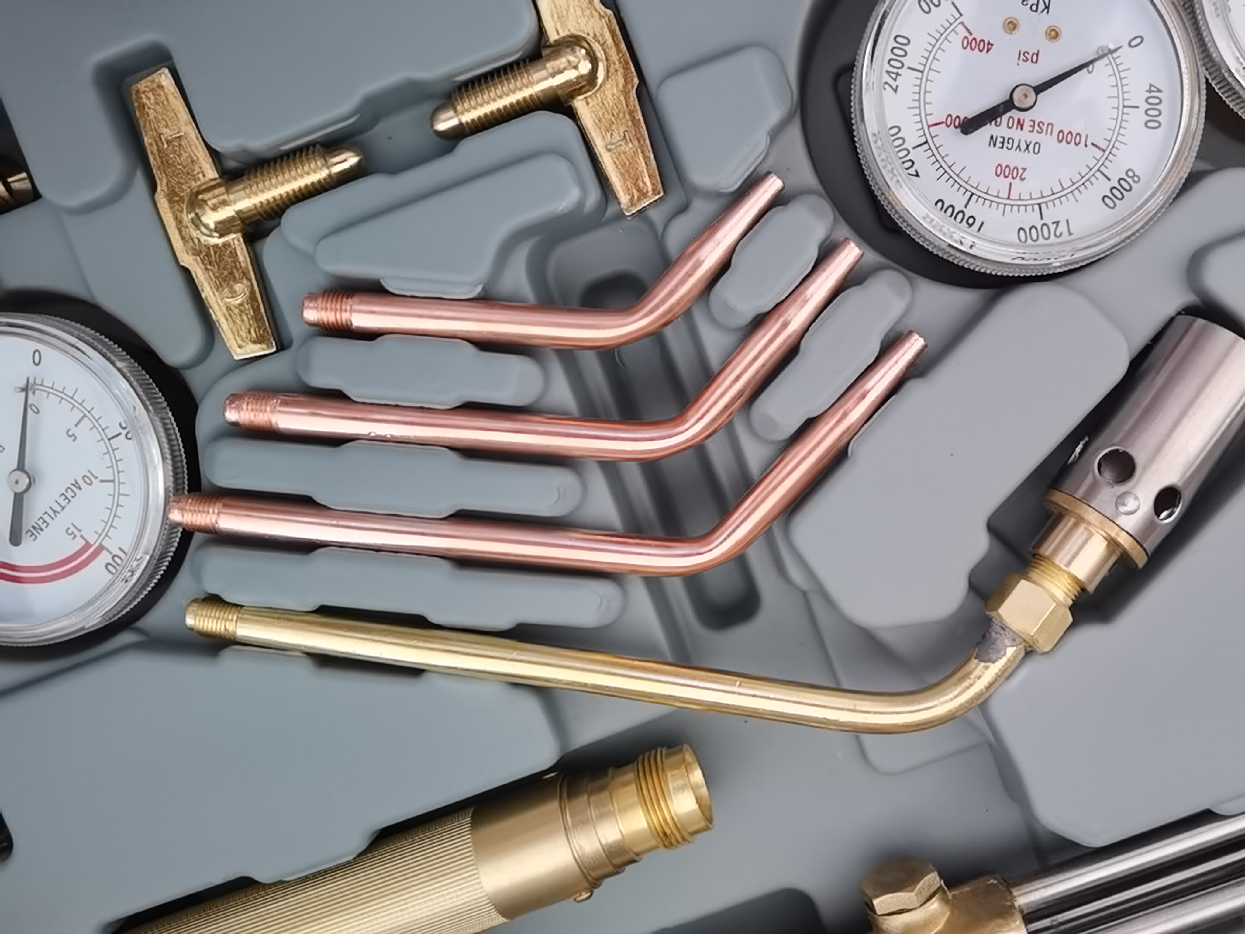 Welding Cutting Kit Oxygen Acetylene Gas Regulator with Twin Hose and Cutting Nozzle