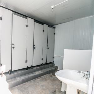 China Portable Toilet Shower Room Modern Design Steel Prefab Container Shower for Outdoor wholesale