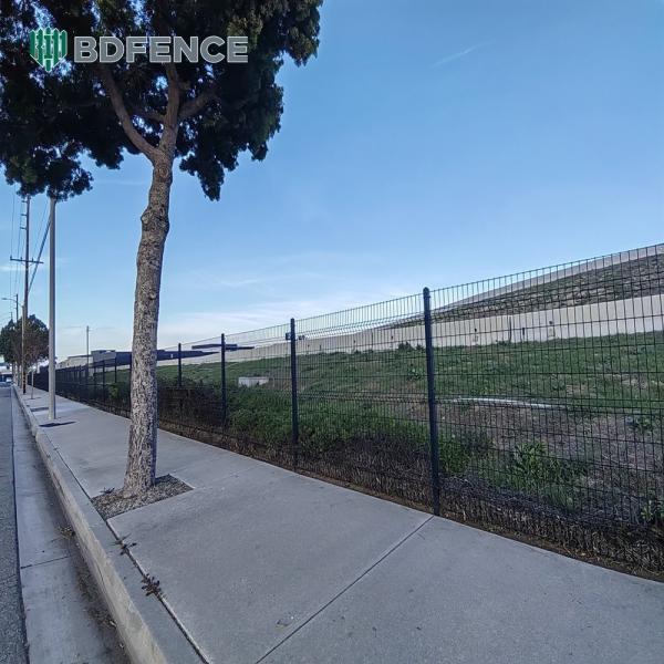 Rooftop V Mesh Security Fencing Safety Railing
