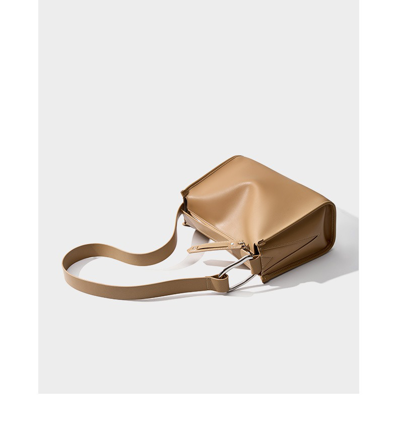 Low MOQ Mix Models Genuine Leather Crossbody Bag for Women Other Pattern Type Advantage