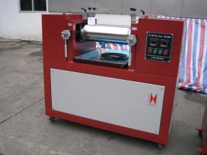 China Laboratory Scale 2 Roll Mill Equipment PE PP PVC EVA ABS Silicone Rubber Machine wholesale