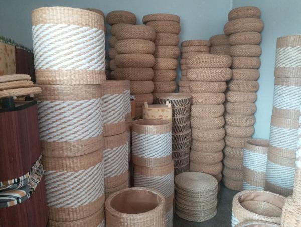 Natural Straw Household Storage Stool Grass Bamboo Woven Ottoman Box Eco