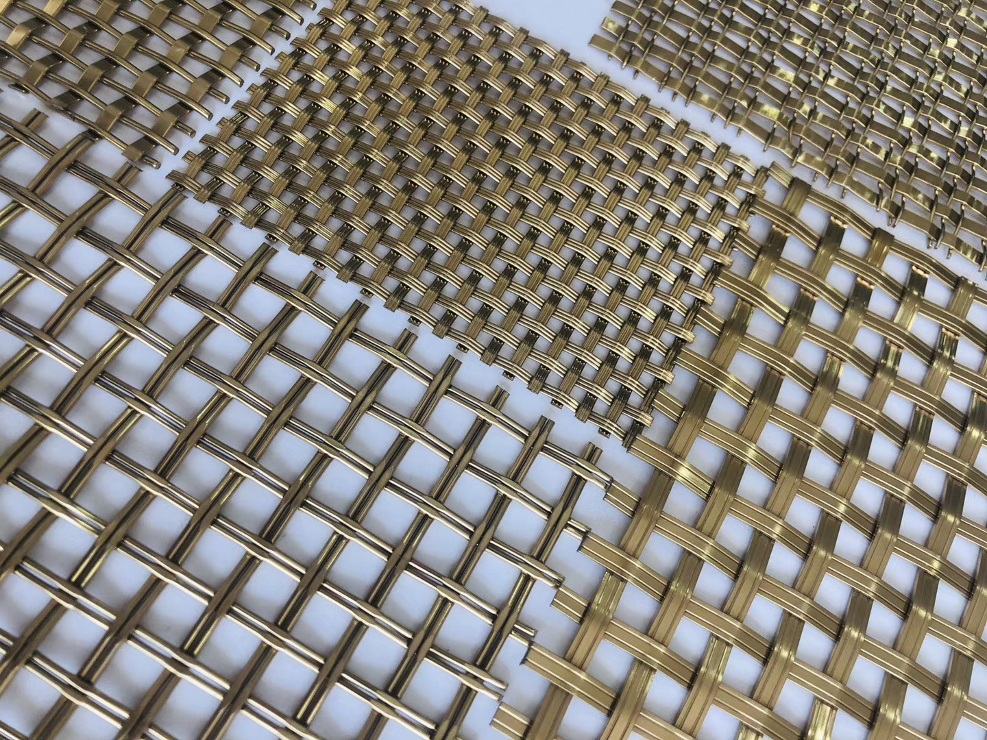 Antique Brass Ss 0.5mm Lock Crimp Wire Mesh For Interior Decoration