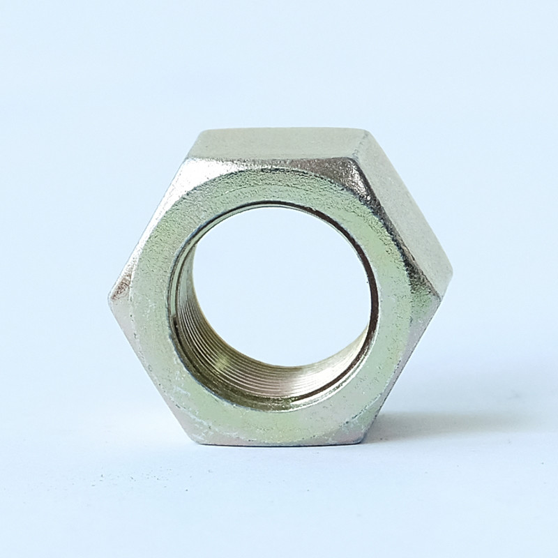 Truck Auto Parts Wheel Hub Bolts M20X1.50 10.9 12.9 Grade Surface Zinc Plating 3104110-HF16030 LG4003412840 WG4005415513