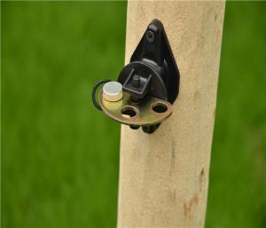 China Galvanized Steel 3 Way Post Pinlock Electric Fence Insulator With Three 14mm Hole wholesale