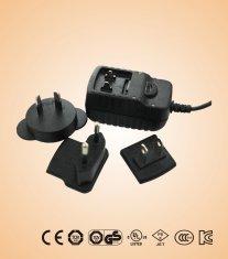 China Auto recovery 6W 0.25mA 3 PIN switching power adapters for home, office, Airplane, car wholesale