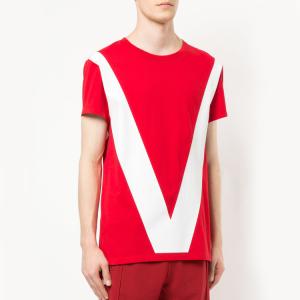 China Anti - Shrink Mens Short Sleeve T Shirts Red Color V Pattern Customized Logo wholesale