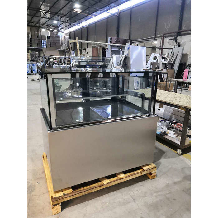 Ventilated Cooling 120L 600W Commercial Cake Fridge