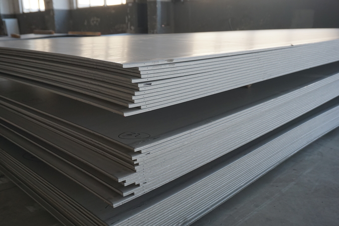 ASTM 202 Stainless Steel Sheet Metal Plate 30mm Mirror Hot Rolled 2B Finish