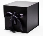 Eco Friendly Cardboard Packing Boxes Foldable Magnetic Closure Gift Box With