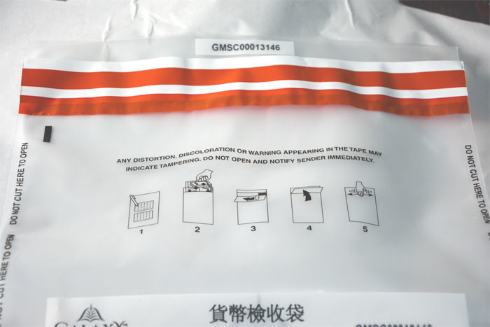 Custom Design Security Deposit Mail Bag Plastic Tamper Evident Packing Bag For Shipping