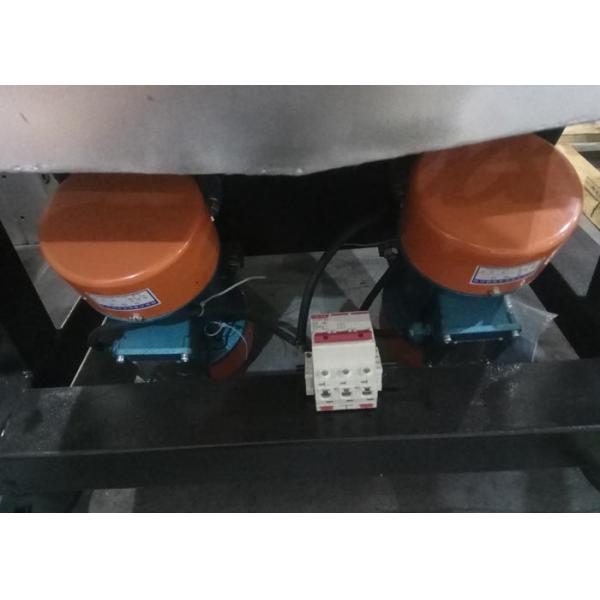 Shaker Separator Vibrating Sieve Machine For Plastic 650mm Middle Outlet Height
