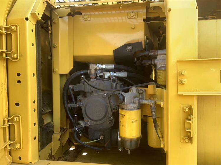 Operating Weight of 12200KG Japan Original Komatsu PC120-6 PC120 Second Hand Excavator