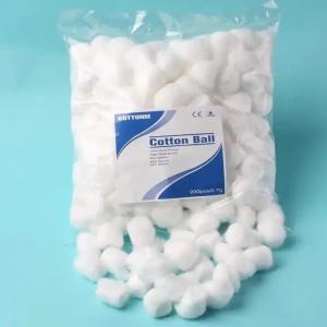 China Disposable Absorbent Medical 100% Cotton Ball Sterile Or Non-Sterile Available With Certificates wholesale