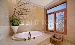 China PVDF Coated Metal Sliding Windows 6063-T5 Aluminum 12A Double Glazed wholesale