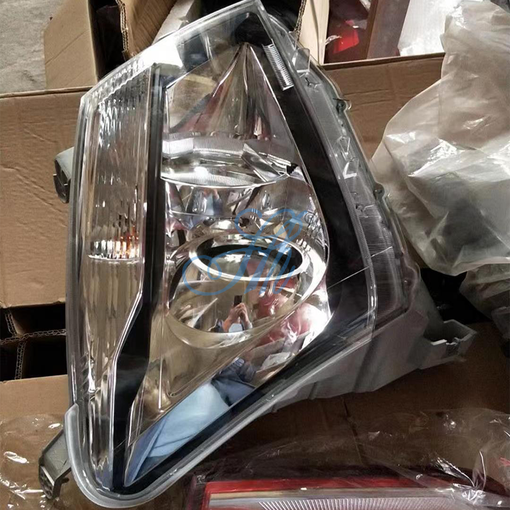 ISUZU D-MAX NKR Pickup Truck Electric Headlight Assembly for Replacement/Repair