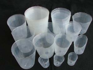 China Small Fence Orchid 10L Clear Plastic Nursery Pot 27cm PE Indoor Plant Pots wholesale
