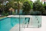 AS2208 Standard Swimming Pool Glass Fencing , Glass Panel Garden Fencing Safety