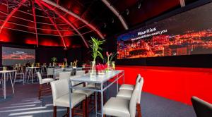 China Hotel Pixel Pitch 3.9mm Led Screen Video Display LED Cabinet 500mm*500mm wholesale