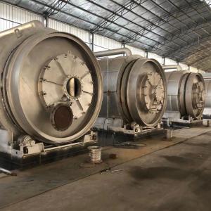China 300sq meter Area Required 15 TPD Waste Tire Oil Pyrolysis Machine for Oil Recycling wholesale
