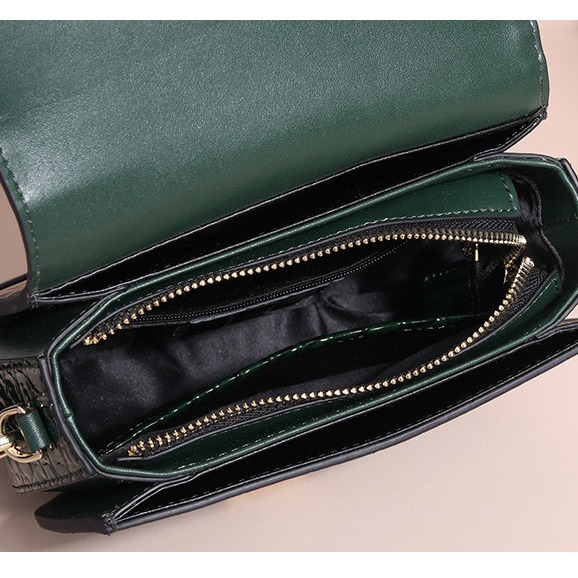 Women Crocodile Crossbady Bags Ladies Saddle Bag Pures With Wide Shoulder Strap