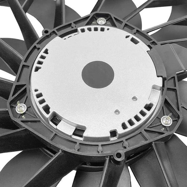 E83 Radiator Cooling Fan For Engine Voltage 600W ISO TS15949 Certified