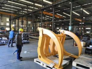 China Caterpillar wheel loader attachment log grapple wood clamp for volvo wheel loaders wholesale
