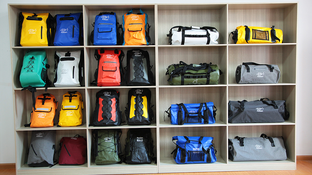 Top Quality Durable Easy to Use Foldable Large Capacity Dry Bag Travel Camping Waterproof Backpack
