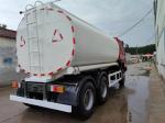 High Capacity Sinotruck HOWO 6*4 10wheels Fuel Tank Truck 18 Square with DOT