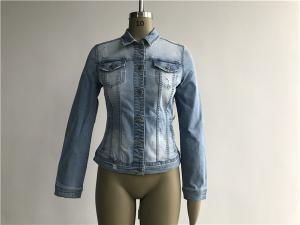 China Light Wash Ladies Denim Jacket / Button Through Trucker Jacket TW79170 wholesale