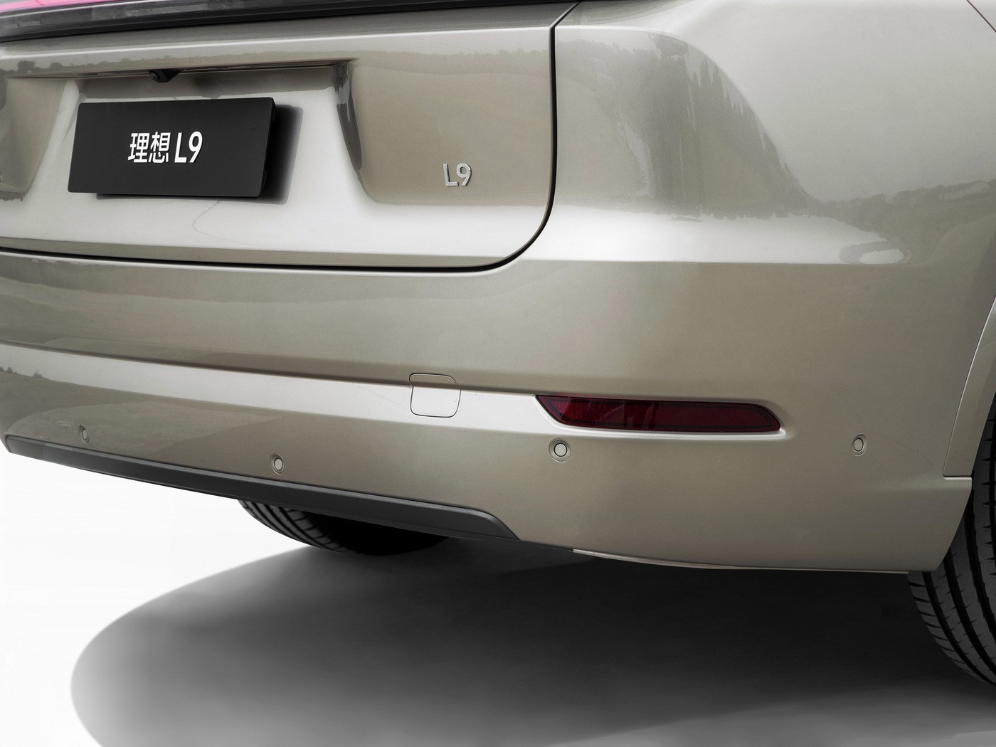 Customizable Lixiang Li 9 Ideal L9 Rear Bumper for Your Car's Specific Auto Parts Needs
