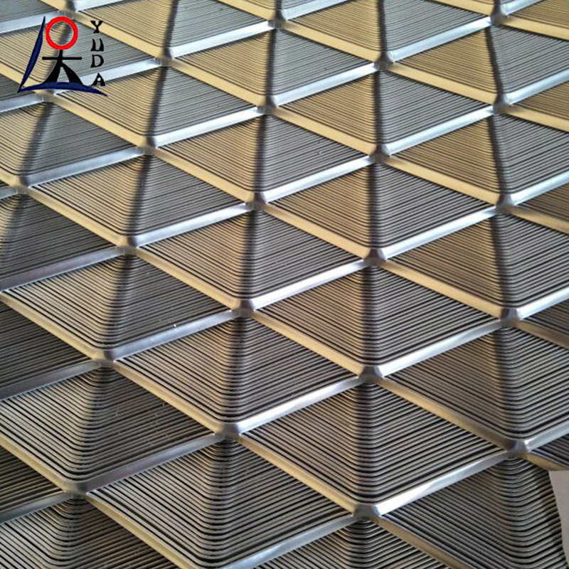 0.1 - 8mm Expanded Metal Grating With Precise Specifications 50m/roll