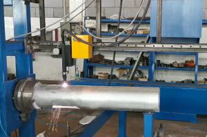 China Aluminum Octagonal And Conical Light Pole Door Cutting Machine wholesale