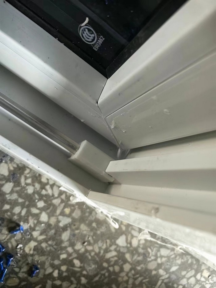 White UPVC Slide Window Windproof Horizontal Sliding Windows Double Glazed