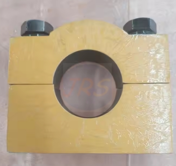 High quality bulldozer spare parts D31 D37 Pivot Assy 114-72-00060 in stock