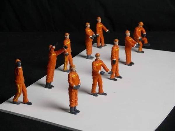 color oilman figures,1:20 color oil workers ,scale people,model figures,1:20