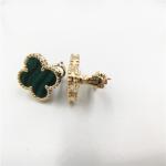 Van Cleef & Arpels Vintage Alhambra earrings in 18K yellow gold from china