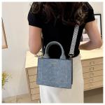 VINTAGE CHIC TEXTURED LETTER TOTE BAG WOMEN'S BAG 2024 NEW LARGE CAPACITY