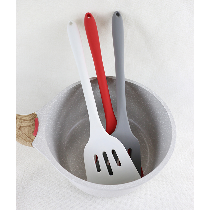 Panton Color Silicone Kitchenware Set BPA Free Food Grade Safe For Kitchen
