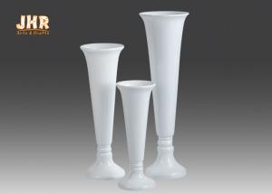 China Cup Shape Glossy White Fiberglass Planters Floor Vases For Home Hotel Wedding wholesale