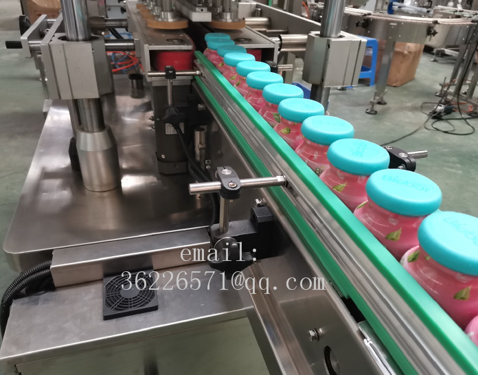 Food Standard Granule Filling Packaging Machine High Speed 1500-2000 Bottle / Hour