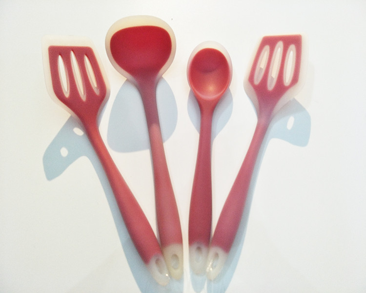 New heat resistant Silicone Kitchen Utensil Cute Cooking Tool Set with nylon inside