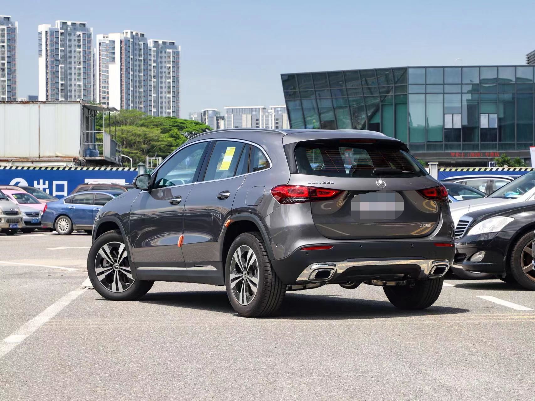 Mercedes-Benz 2023 GLA 220 4MATIC Version Compact SUV Luxury New