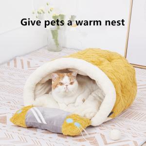 China Arctic Velvet Game Machine Two Cats In Bed Cushion Plush Warm Semi Enclosed Cat Nest Dual-Use Pillow wholesale