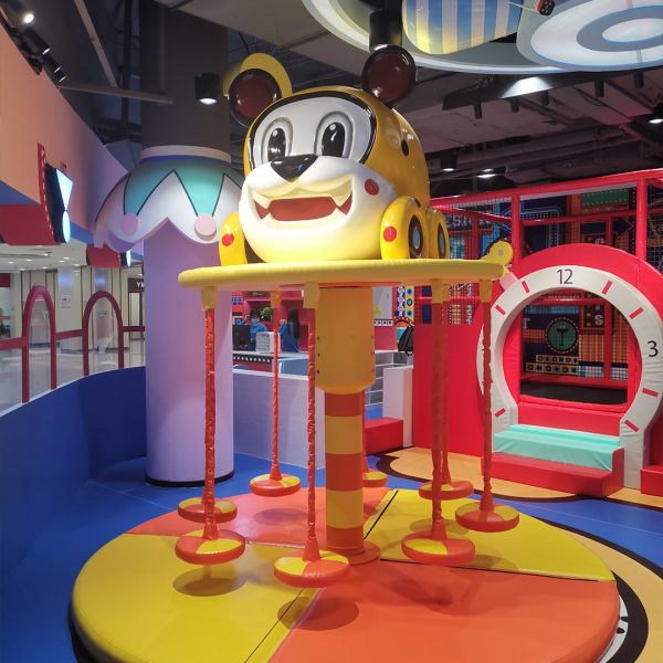 Electric Merry Go Round Ride for Playgrounds CE Certified