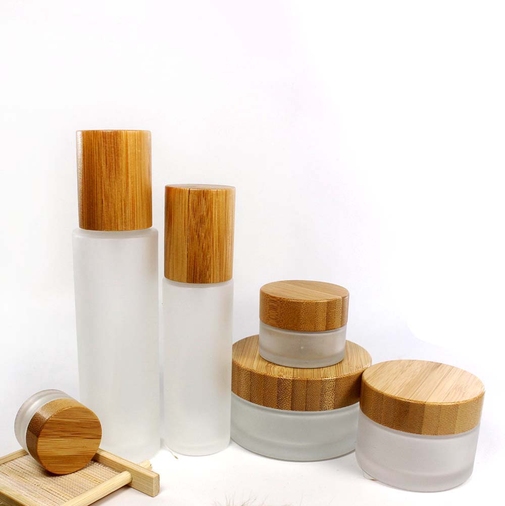 100ml 1cc Empty Cosmetic Bottles Engraving Plastic Cosmetic Containers 36/410 ODM